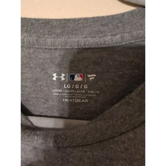 Under Armour MLB Cincinnati Reds T-Shirt Men’s Large Gray Retro Short Sleeve - Picture 2 of 8